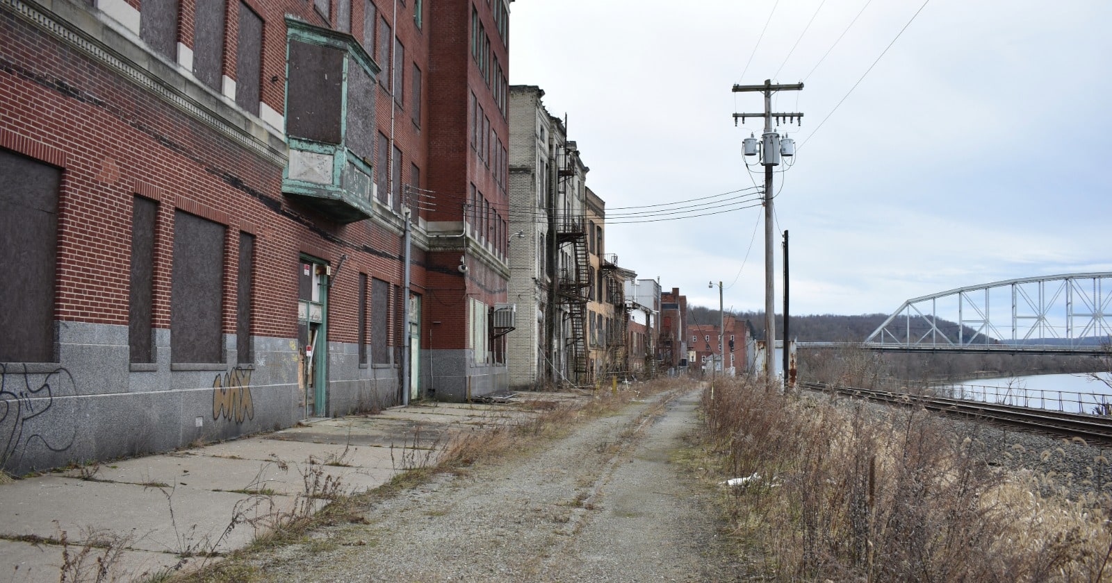How the Rust Belt Lost Its Factory Jobs
